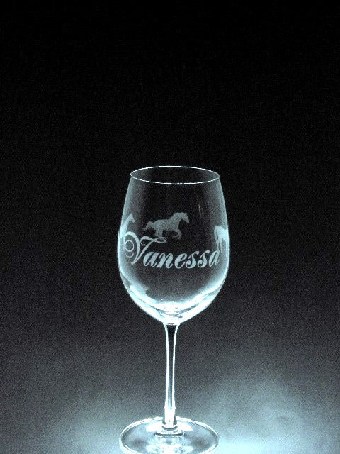Verre gravé | Cheval et nom tout le tour
