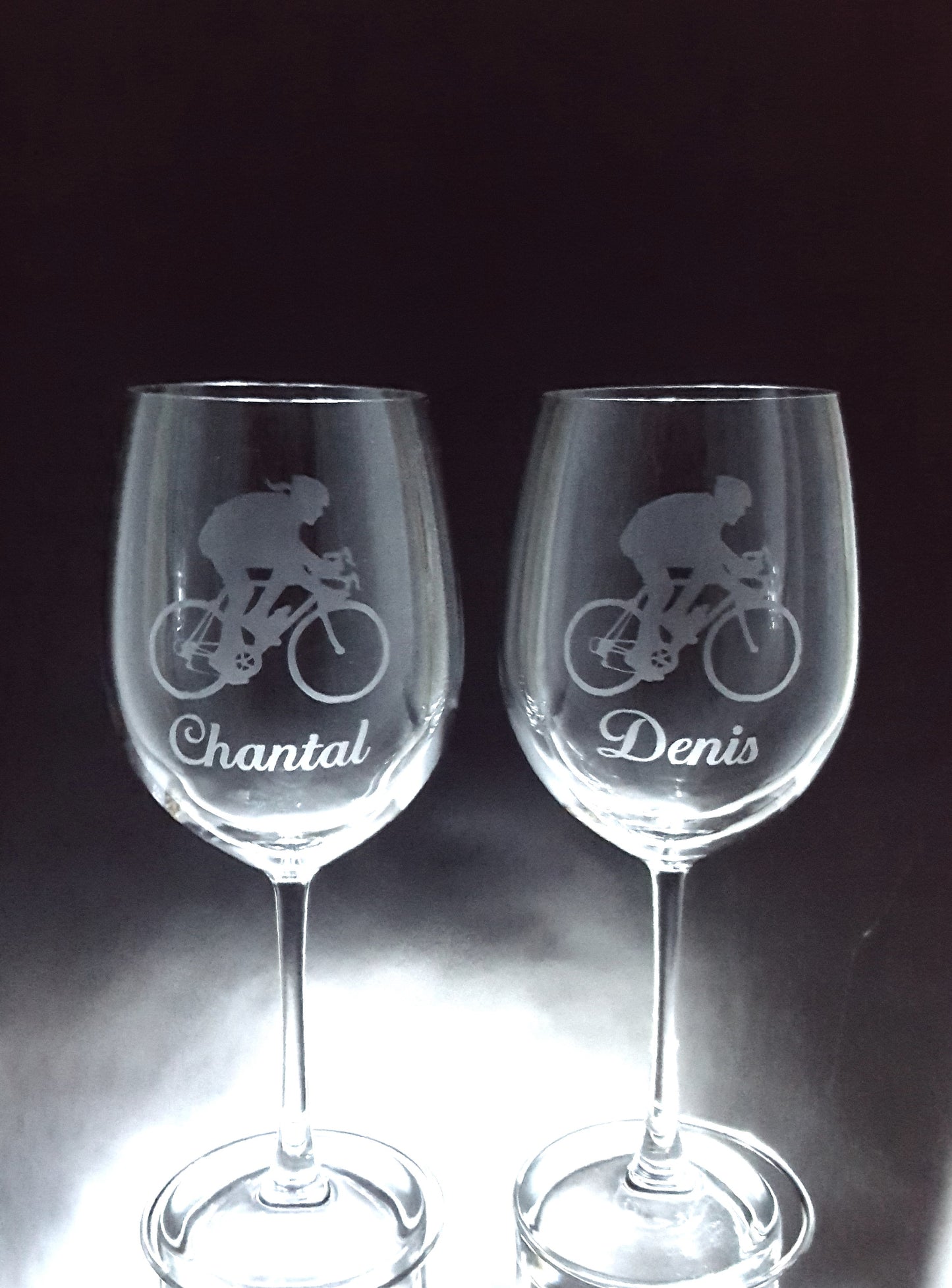 2 verres gravés | Cycliste homme et femme